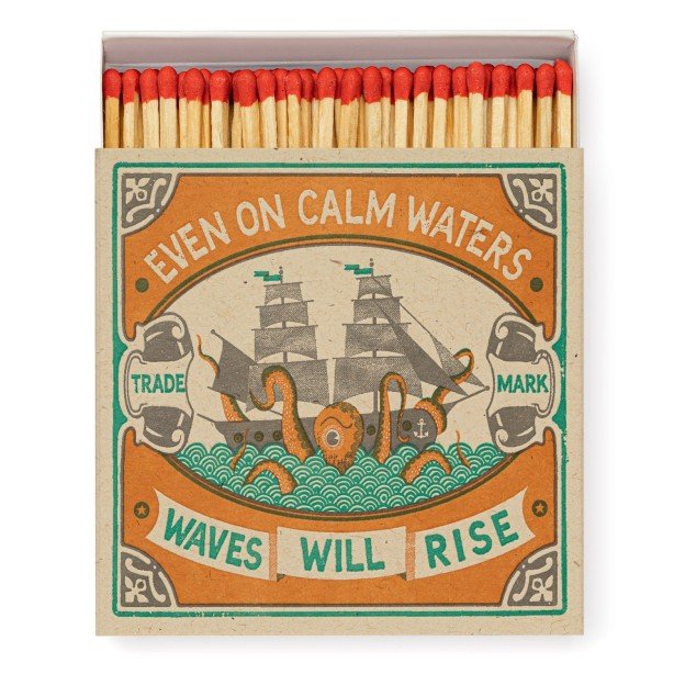 Boite d'allumettes - Even on Calm Waters